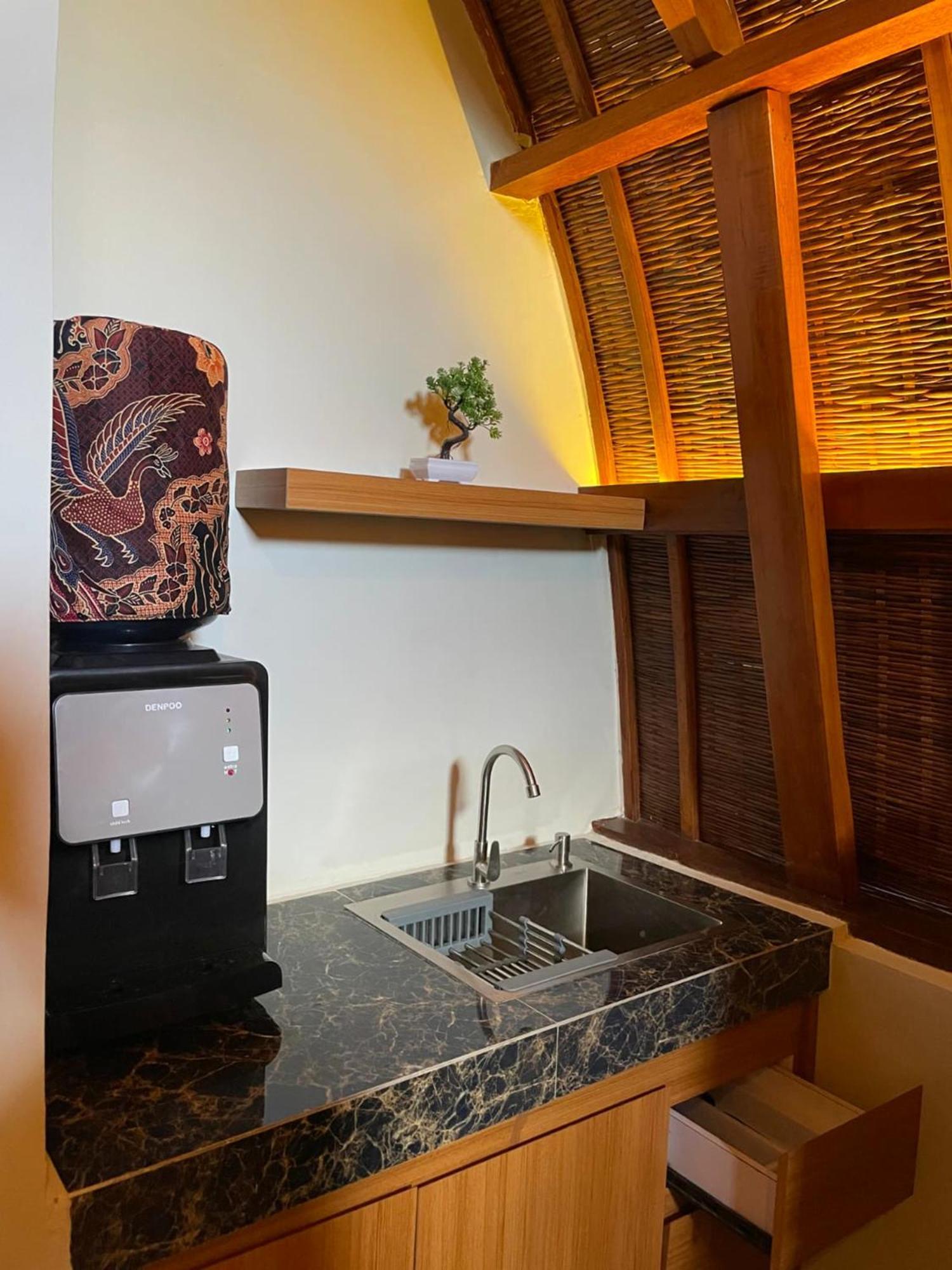 Abian Klumpu Villa & Spa Sanur Exteriör bild