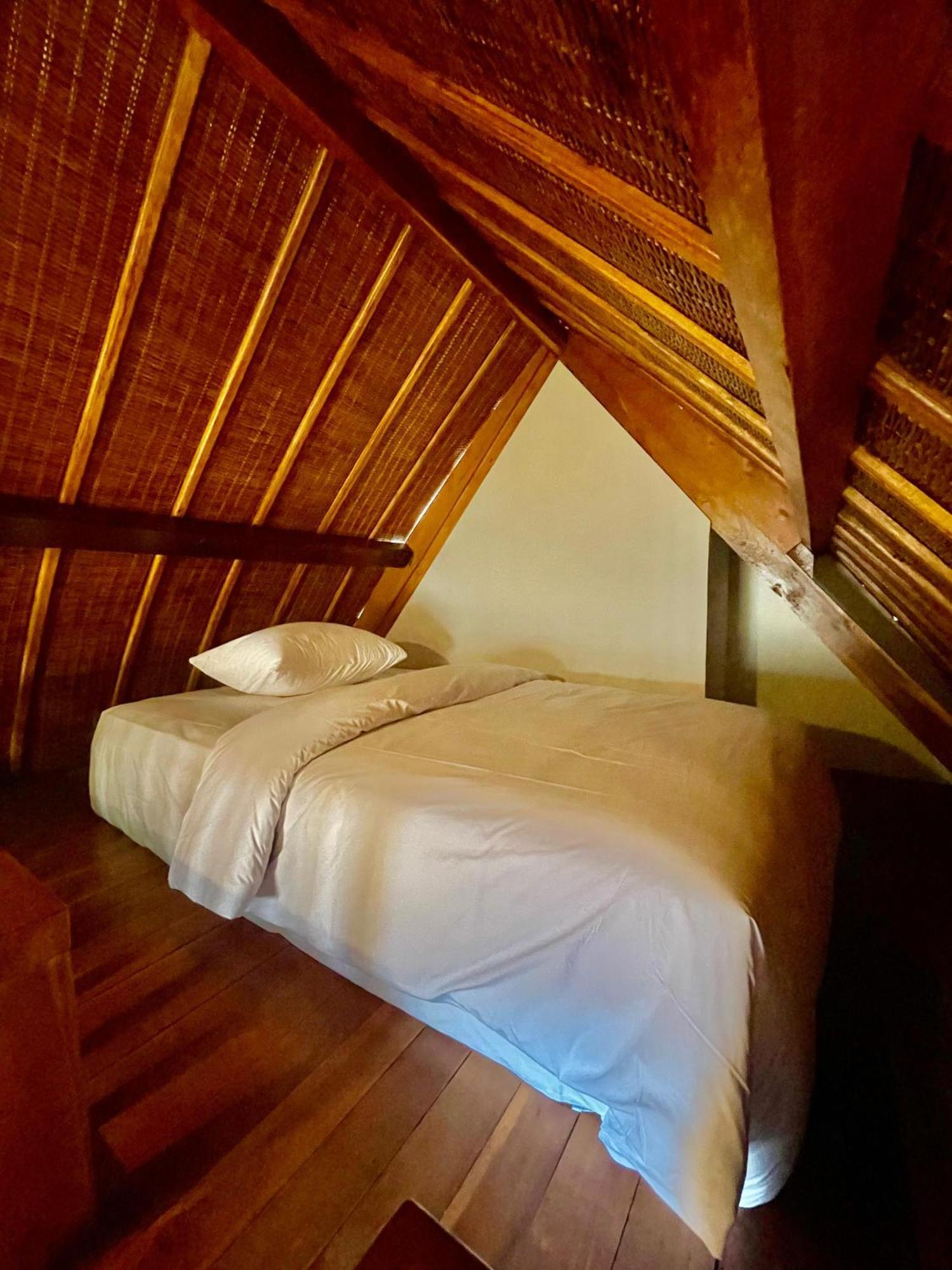 Abian Klumpu Villa & Spa Sanur Exteriör bild